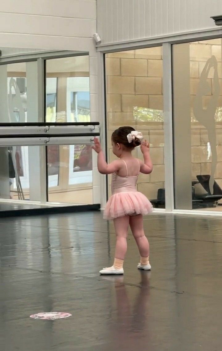 olhem minha neném quando era minha neném de colo :((