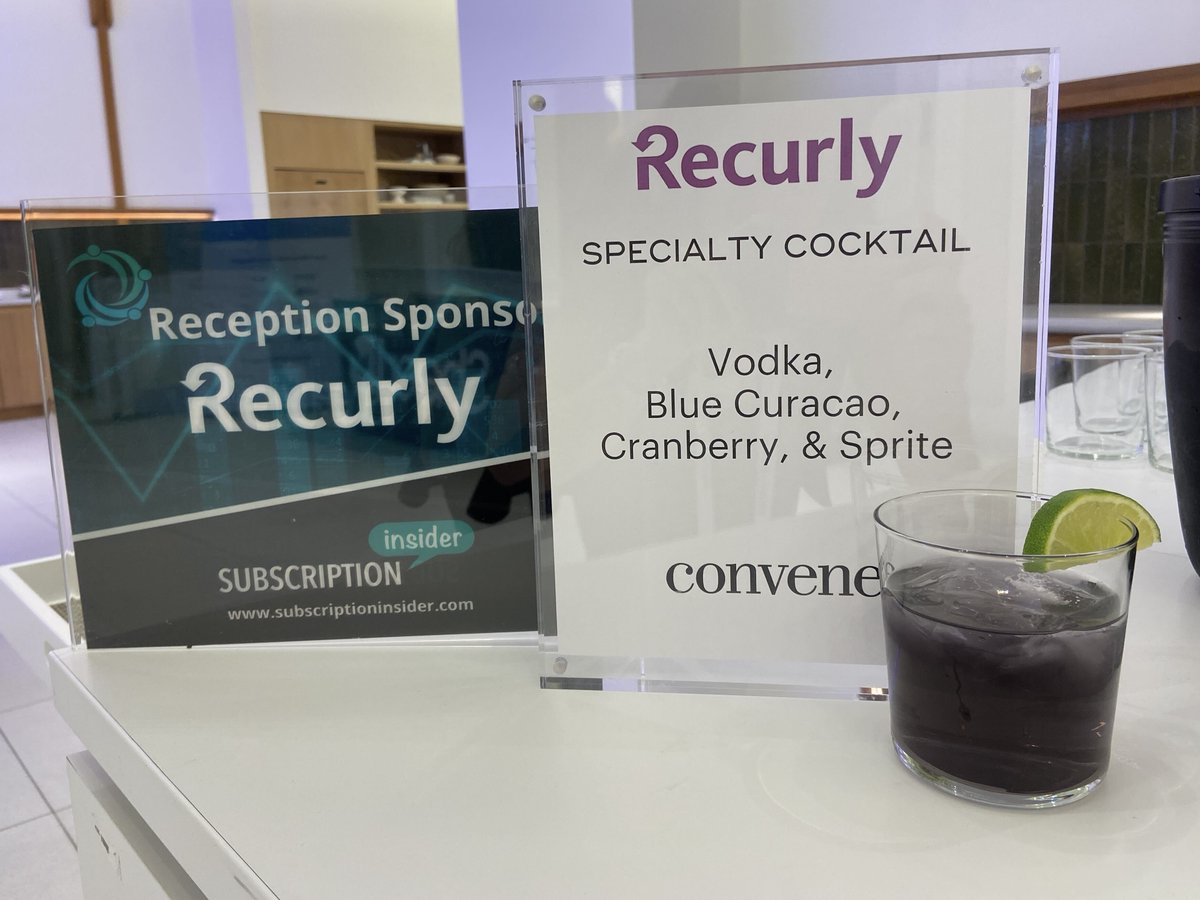 recurly's tweet image. #SubscriptionShow22, you were a blast! Three days of exciting conversations around subscription strategies, trends, and payment insights. 

Ready to follow up on how Recurly helps @TIME, @FabFitFun, and @SproutSocial keep a good thing growing? Feel free to reach out!
