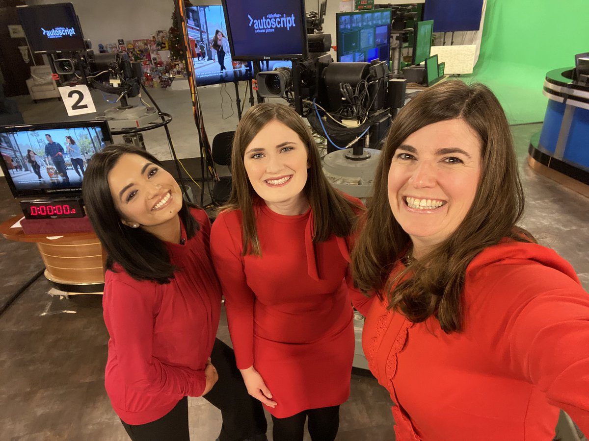 We all got the red dress memo at <a href="/KAKEnews/">KAKE News</a> today. Thanks to <a href="/AnnetteLawless/">Annette Lawless 🌻</a> &amp; @BrittFosterWX for wearing my favorite color!