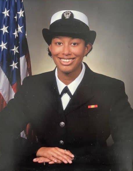 ShawdShep's tweet photo. From boat to Throat thank you for your service ! Happy Veterans Day https://t.co/PwqKQAlEX1