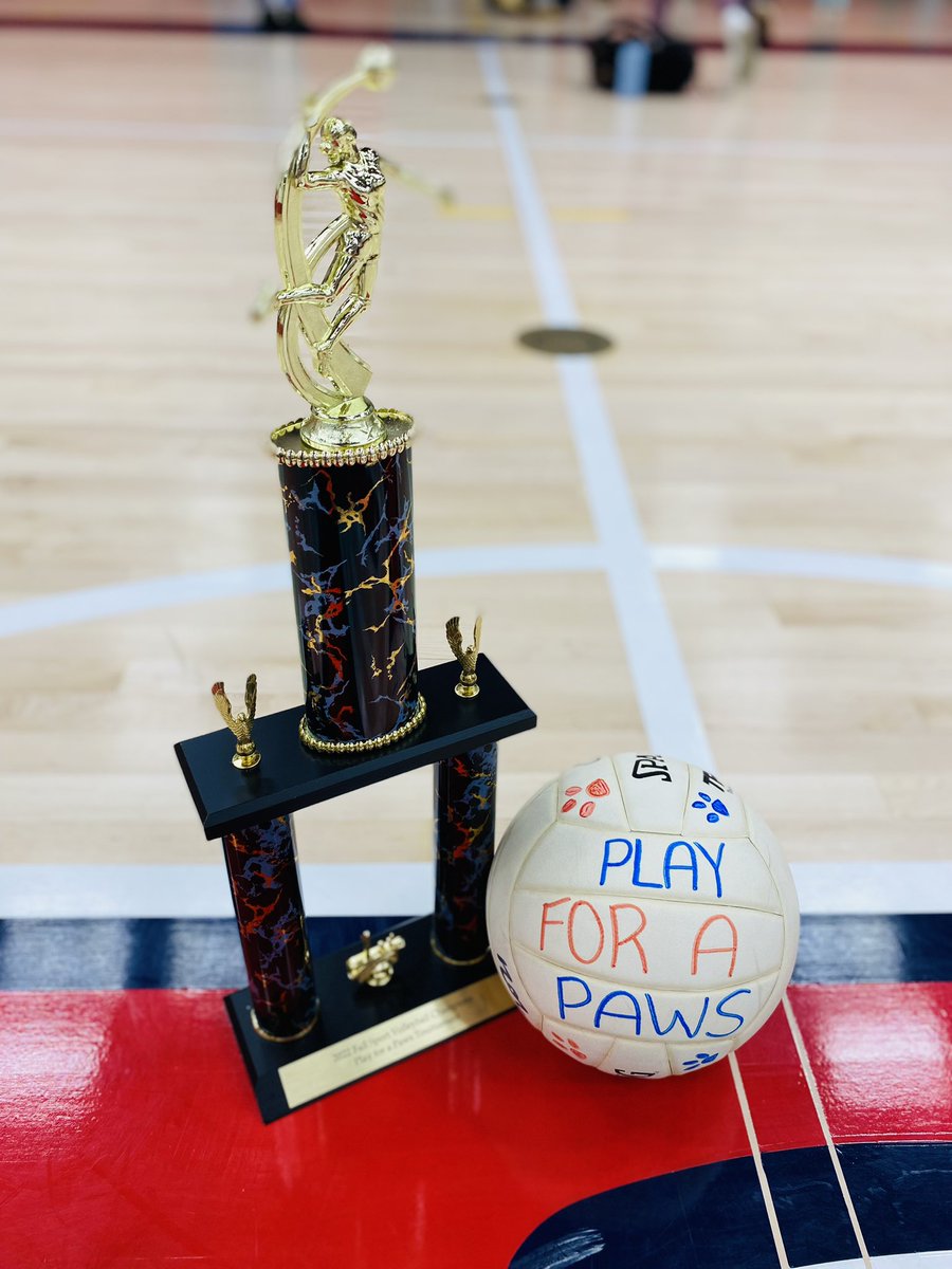 Buy a ticket for Play for a Paws ❤️💙 . 5 bucks next Thursday 11/17 at 5pm. Tickets can be purchased during lunch waves, from Ms. Hoffer Room 204, or at the gym door day of tournament. 🏐🏐 <a href="/ManeStMirror/">Mane Street Mirror</a>