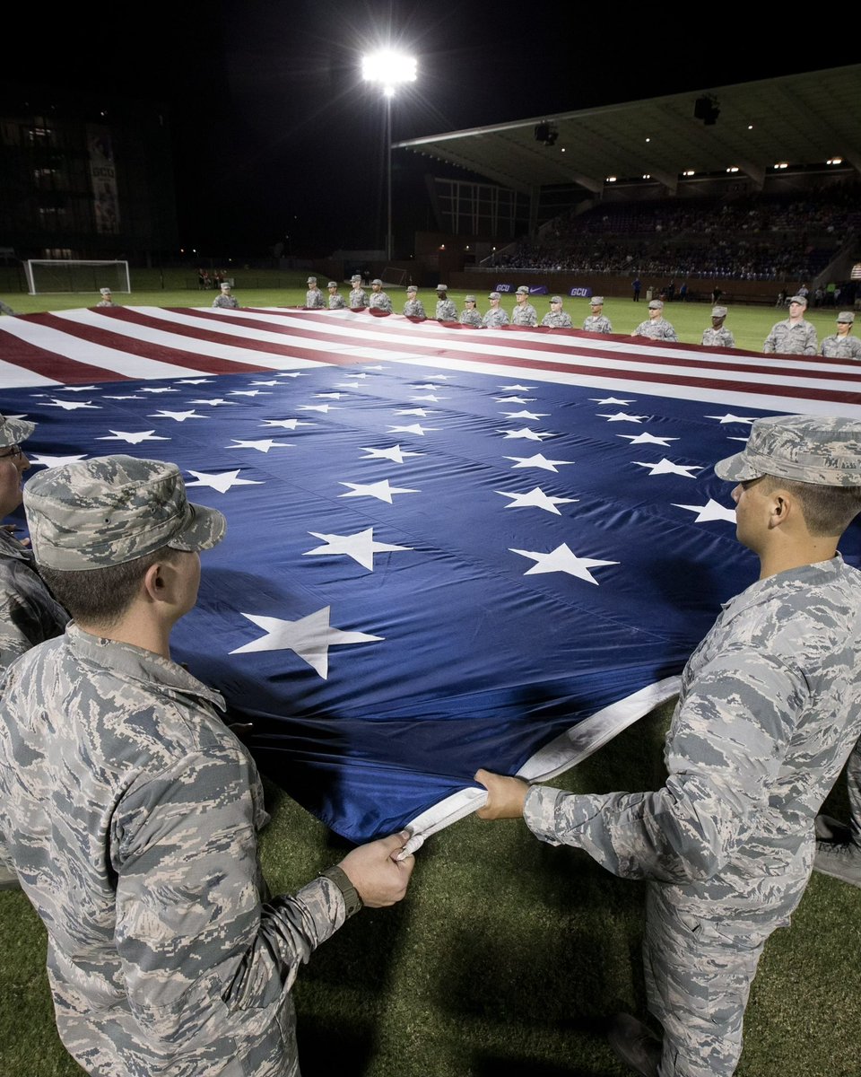 GCU_Lopes's tweet photo. Today and every day, we honor those who have served. #VeteransDay https://t.co/ghBR6sbayD