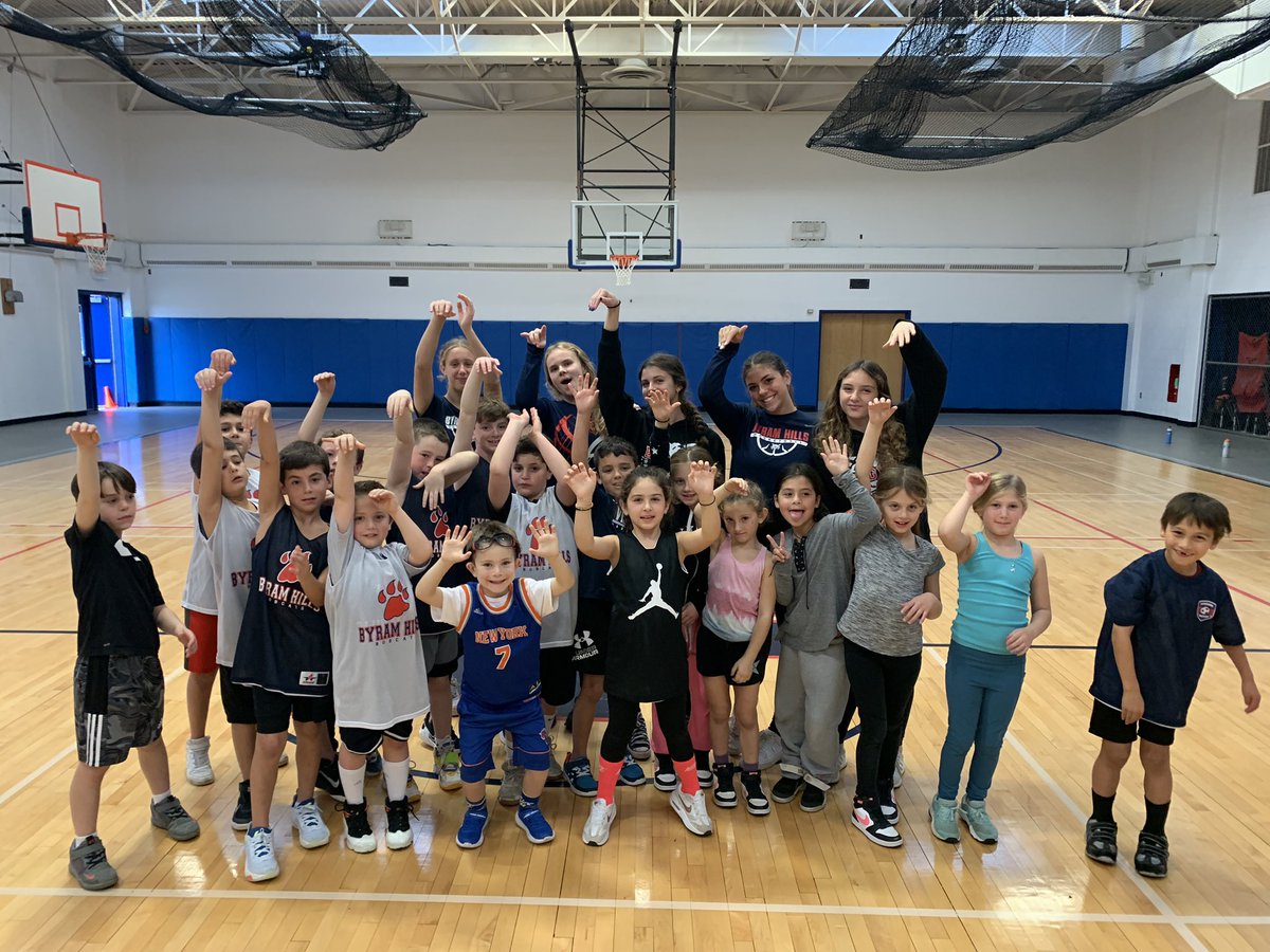 The Varsity team is getting the future second and third grade bobcats ready! Wonderful clinic this morning 🏀 Go Byram Hills! 👊🏻