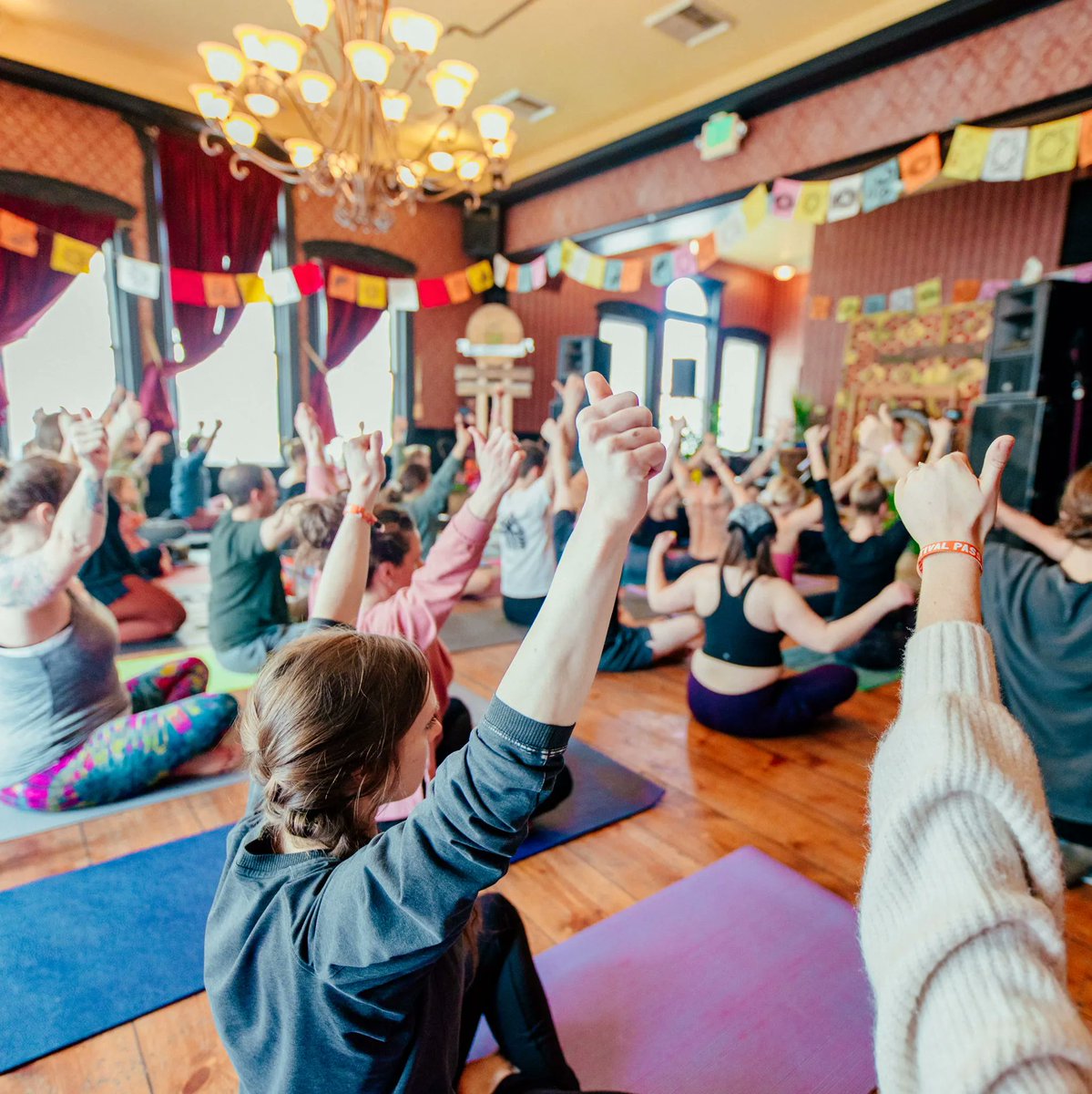 You heard it here first ⚡️ some killer fort programming hit the air waves yesterday. #TigNotaro and @boiselan tickets + #Hackfort and #Yogafort badges are ON SALE NOW!! Get the deets 🎟 treefortmusicfest.com/tickets