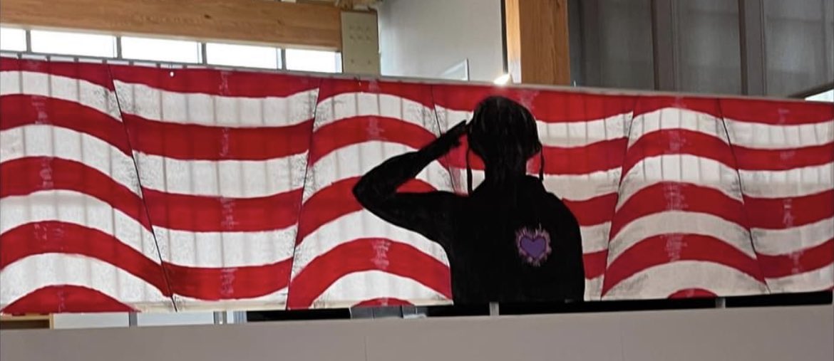 TokenekeAp's tweet photo. Tokeneke School honors our Veterans! 🇺🇸 https://t.co/pVSvTq6XrT