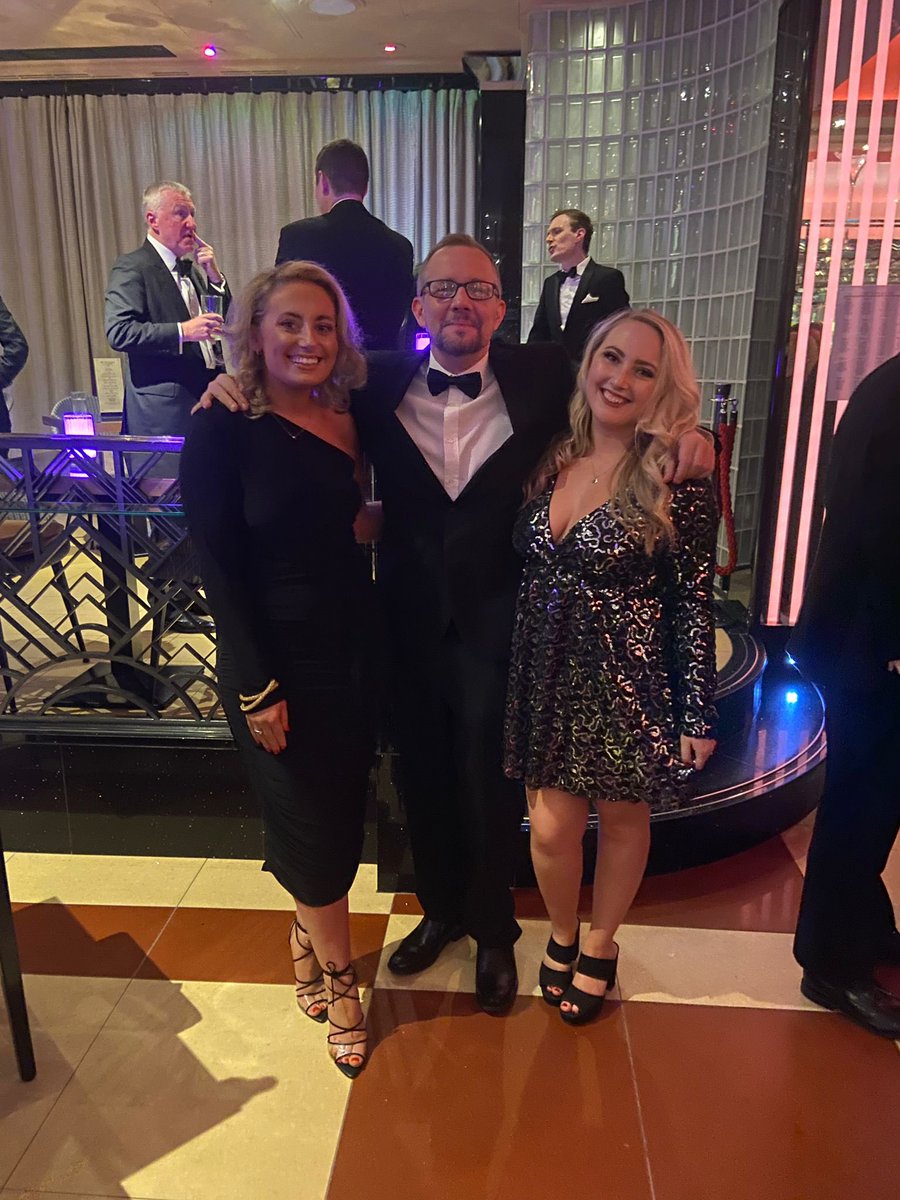 lucy_chaps's tweet photo. Last night at the @RSMUK Leeds office winter ball with the marketing and communications gang 🤩❄️💫 #LifeAtRSM https://t.co/KTFRrpCLHy