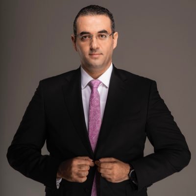 Adhamsayed198's tweet photo. اوسخ ما رأت عيناي ❤️
يقول هتلر ( أحقر الأشخاص الذين قابلتهم هم هؤلاء الذين ساعدوني على احتلال بلدانهم )

حفظ الله مصر وشعبها و جيشها و رئيسها ❤️❤️
#اجمع_هنا_يا_مصرى 
#انزل١١_١١_حرر_بلدك 
#عبدالله_الشهراني 
#كلنا_ضد_السيسي_11نوفمبر https://t.co/oo7Nfp7jDQ