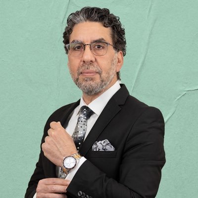 Adhamsayed198's tweet photo. اوسخ ما رأت عيناي ❤️
يقول هتلر ( أحقر الأشخاص الذين قابلتهم هم هؤلاء الذين ساعدوني على احتلال بلدانهم )

حفظ الله مصر وشعبها و جيشها و رئيسها ❤️❤️
#اجمع_هنا_يا_مصرى 
#انزل١١_١١_حرر_بلدك 
#عبدالله_الشهراني 
#كلنا_ضد_السيسي_11نوفمبر https://t.co/oo7Nfp7jDQ