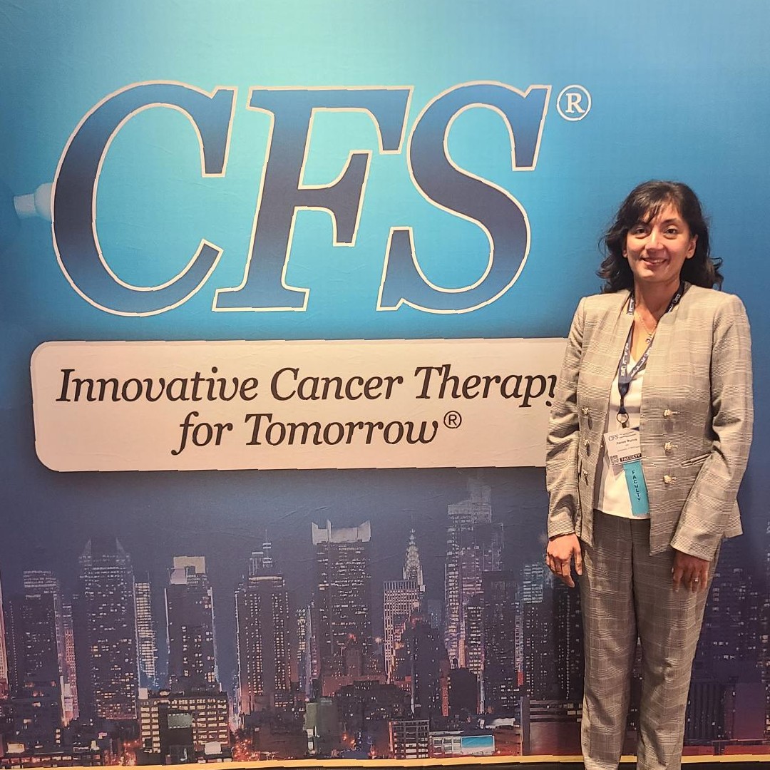 OncLive's tweet photo. Another great interview with @RaneeMehra of @UMGCCC on the current state of IO therapy for HNSCC is in the books! Keep an eye out for more behind-the-scenes content like this on our page. @gotoPER #gotoCFS #gotoPER #CFS22 #CFS40 #hncsm https://t.co/PjRPbiXsXS