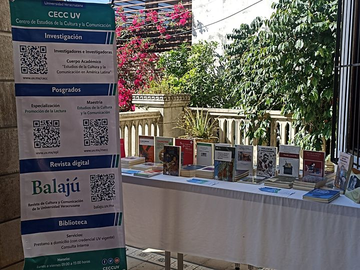 ceccuv's tweet photo. ¡Tenemos venta de libros!
Les esperamos en nuestra Jornada por el Día Nacional del Libro 
Estaremos hasta las 14:00 horas

#dianacionaldellibro https://t.co/zmzr8AL6kT