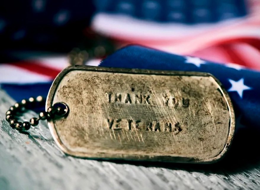 HueysRestaurant's tweet image. This Veterans Day, we recognize our
heroic service members for their
dedication to our country. To thank
our vets, Huey's is offering 50% off
food today (Friday, 11/11) for
military personnel in uniform or who
present a valid military ID or DD214.
Thank you for your service!