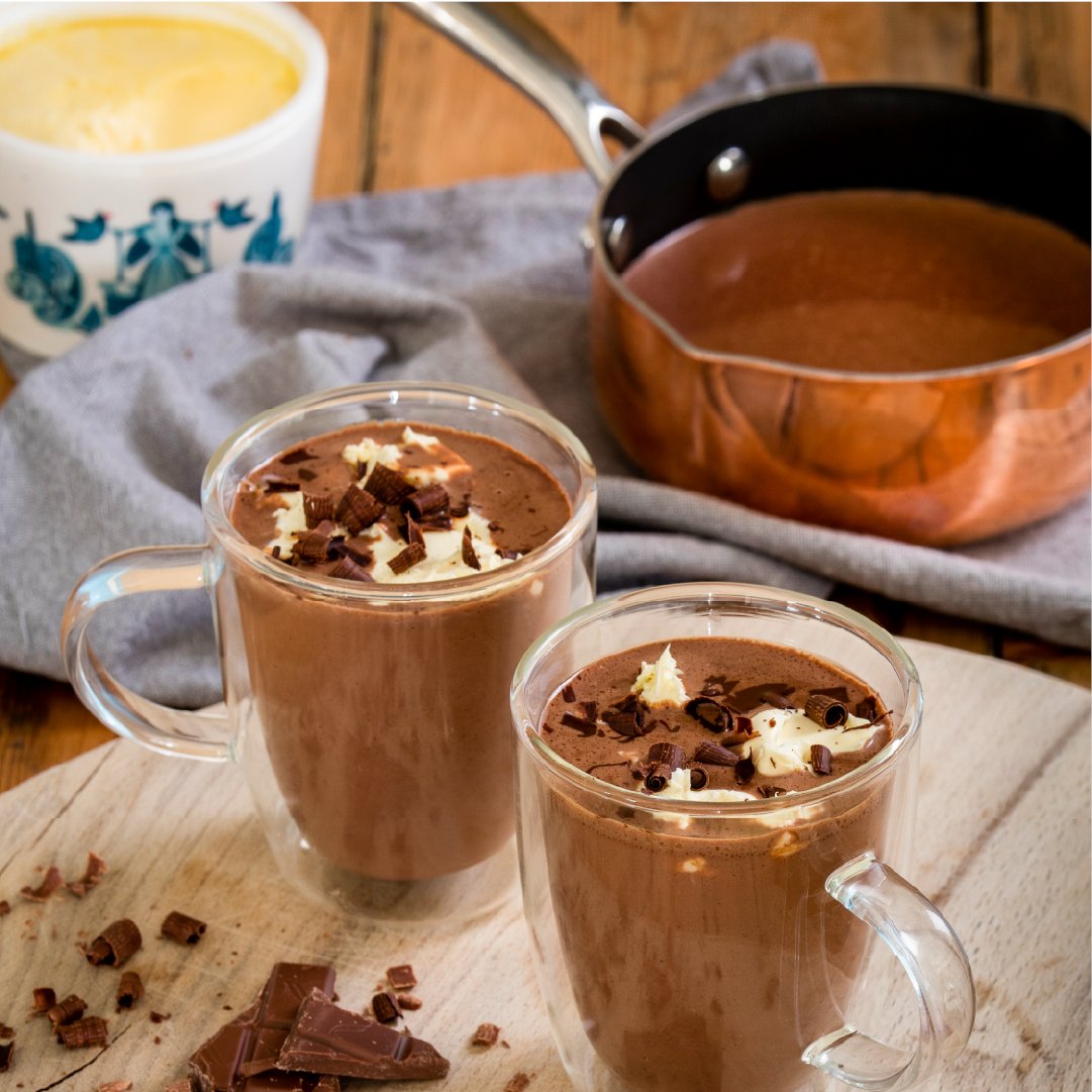 Roddas_Cream's tweet photo. Make your weekends wonderful this Autumn with Rodda's Cornish clotted cream.
Visit https://t.co/N8xm9D70gL for inspiration and pick up a pot of Rodda's clotted cream on your next shop.
#makeitspecial #autumnrecipe #weekendcooking #roddas #clottedcream https://t.co/PCCf9R0zRk