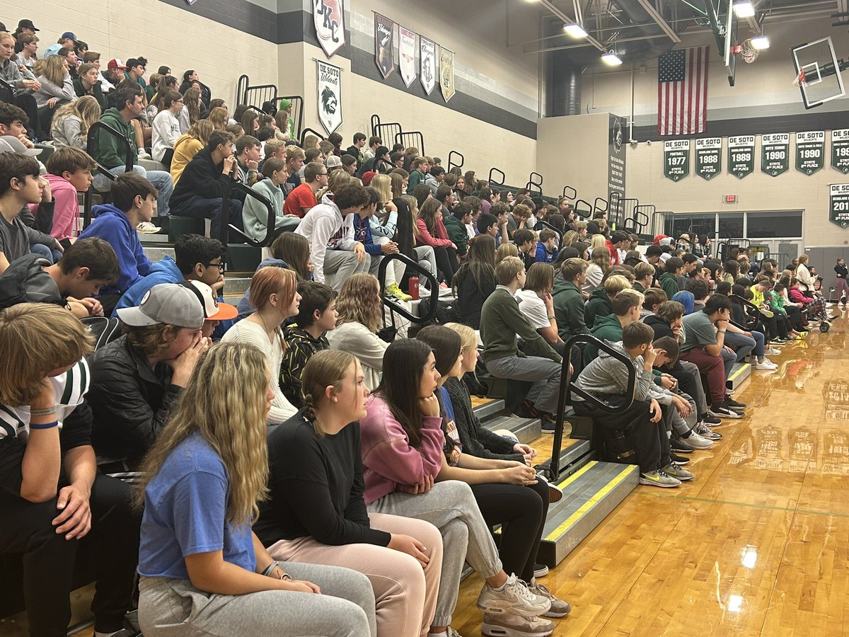 Special Veteran’s Day assembly at DHS featuring guest speakers Lieutenant Colonel Mark Leisten and Corporal Seth Budimlija and, via video, DHS staff member Lieutenant Colonel Michael Sullivan.