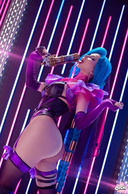 Let's play a game together 💖
#jinx #LeagueOfLegends https://t.co/qgqwCZAP7F