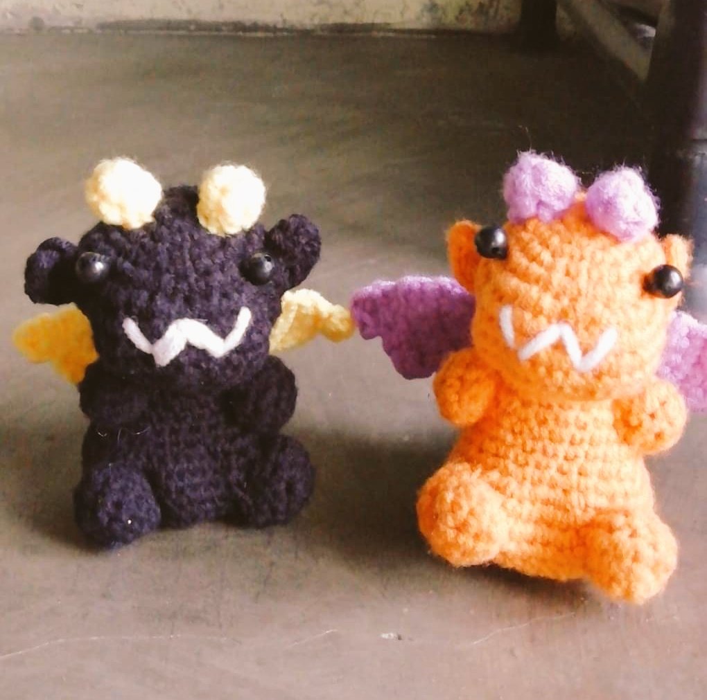 GM Dragons!! Look who's here to greet you today?? RAWR RAWR!!!

#NFTGiveaway #NFTCommunity