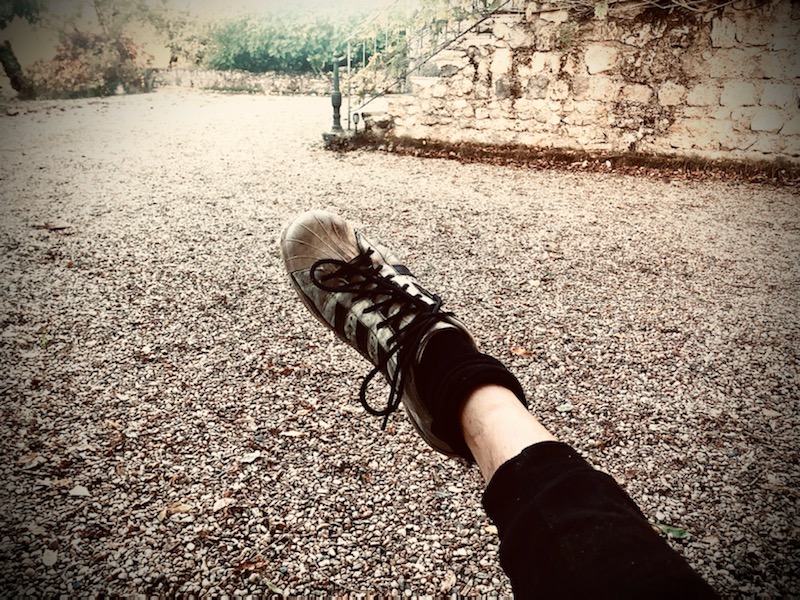 RomainHumeau's tweet image. Ola !
Bordelaises, Bordelais, signez-vous et que la Lamproie vous bise !
Je viens jouer deux heures de mes chansons toutes confondues le 1er Décembre au Le Rocher de Palmer à Bordeaux. Ce, dans le plus simple appareil, voix/ guitare.
> Billets : bit.ly/3Dy3nrT
