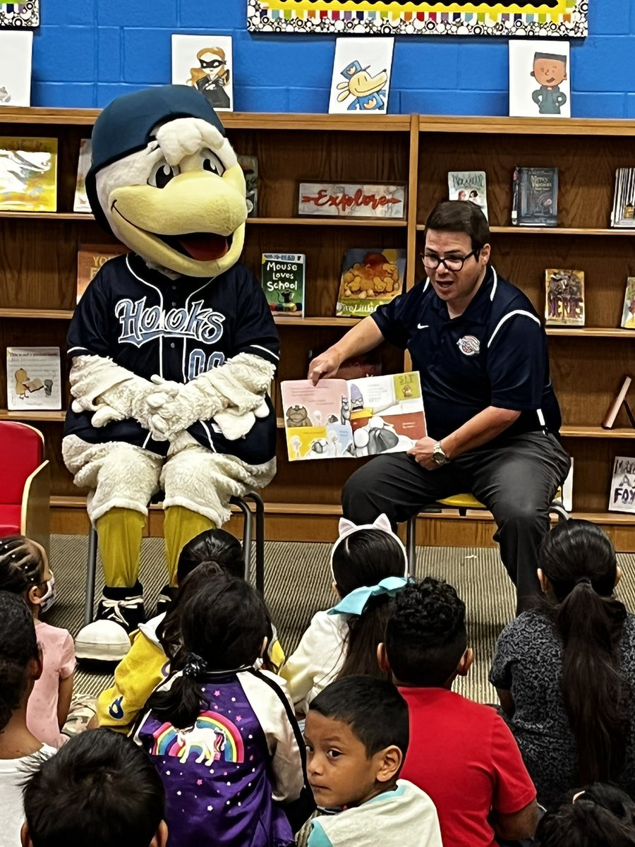 Oak Park Elementary tweet media