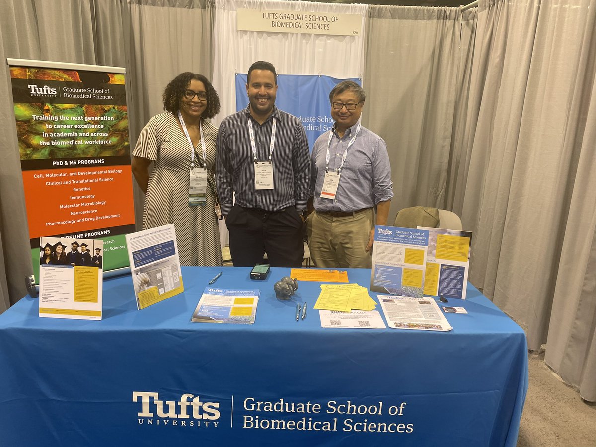 TuftsSACNAS's tweet photo. @TuftsGSBS and us will be waiting for PREP and undergraduate students this afternoon at our booth @ABRCMS! Please come chat with us and learn about our pipeline program @TuftsMedSchool today from 1:10-4:40pm PT! #ABRCMS2022 #recruitment #gradschool #tuftssacnas #graduatefair https://t.co/mO7otCGi95
