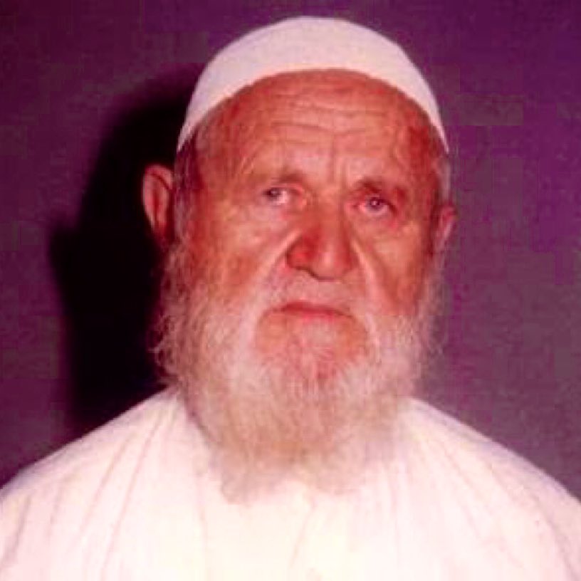 HalalNation_'s tweet image. “The person who is seeking the truth, one evidence will be enough for him. A person who is upon their desires, a thousand clues will still not be clear for him.” 
– Sheikh Albani (رَحِمَهُ ٱللَّٰهُ)