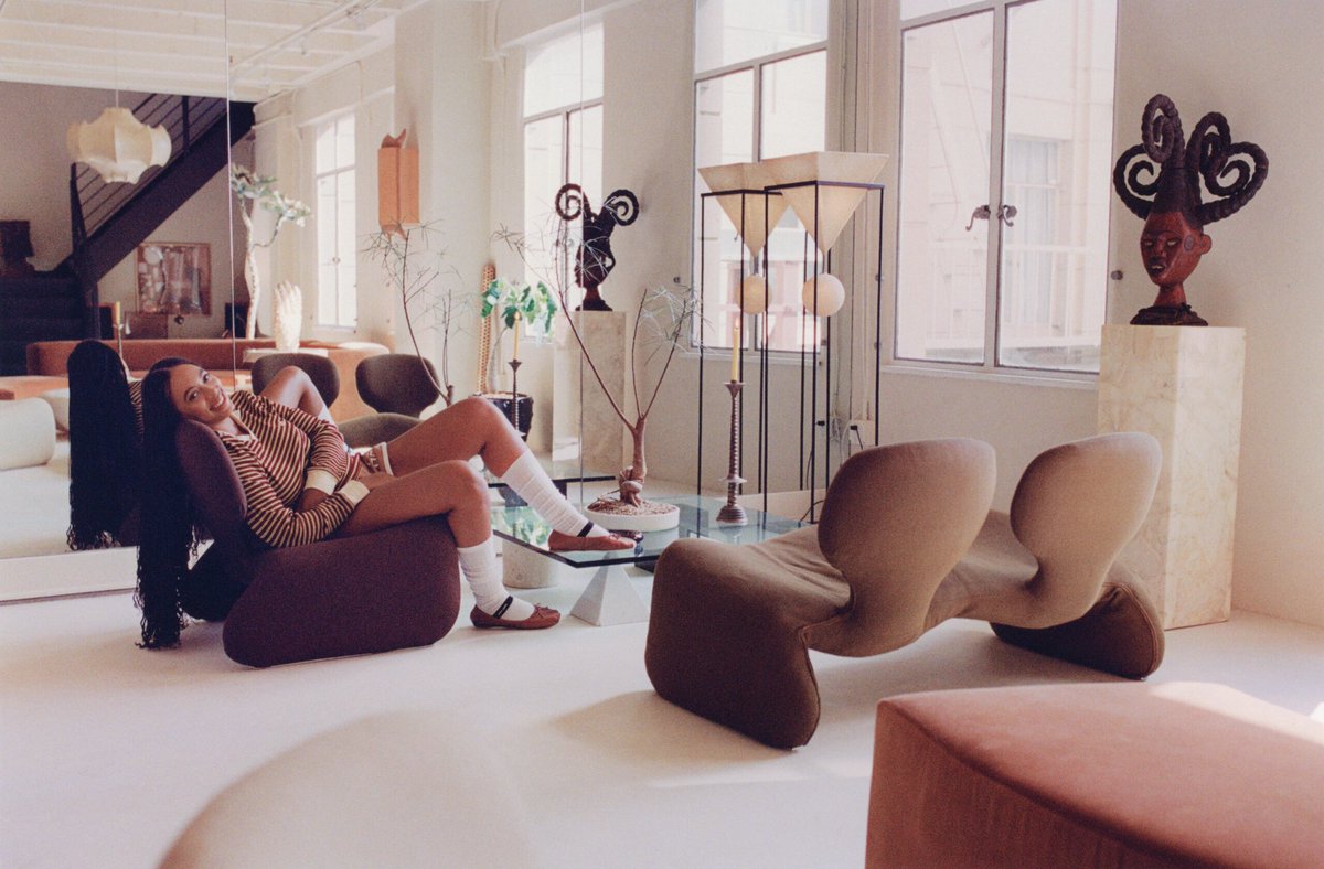 thejpgvibe's tweet photo. solange. for apartmento 📸 jody rogac https://t.co/TDjV976WZc