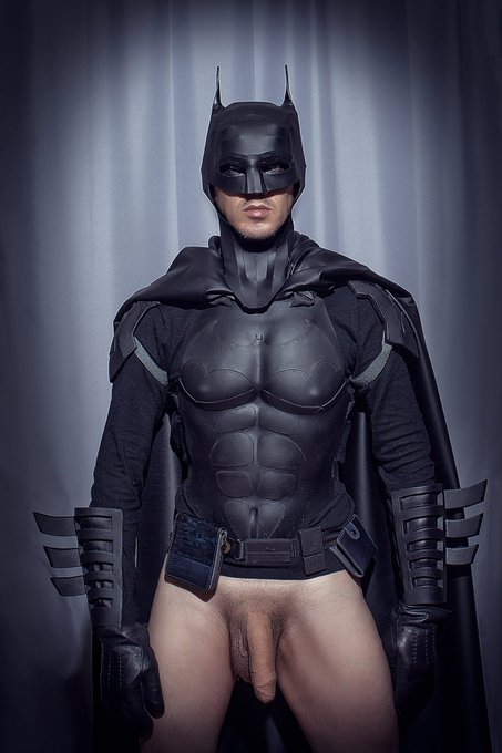 Немного бэтманского на вечер))) https://t.co/iY5eUlgHlJ  #batman #cosplay #fanart https://t.co/Eev1x<a href="/tag/cosplay"class="tags"><span>#cosplay</span></a><a href="/tag/batman"class="tags"><span>#batman</span></a><a href="/tag/fanart"class="tags"><span>#fanart</span></a>