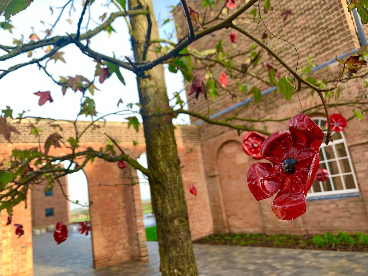 HoultonSchool's tweet photo. #WeWillRememberThem 🙏🏼 https://t.co/EPPxv5uFsN