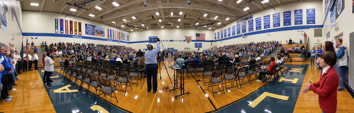 gregwellsOH's tweet photo. Packed house today @1burgschools Veterans Day Salute. Every student, K-12, was onhand to thank veterans from community, as well as their family members. Honor, Courage, Service, Patriotism, Sacrifice. Sometimes the best learning comes outside the classroom. Thank you #Veterans !! https://t.co/mgupOoJnbj