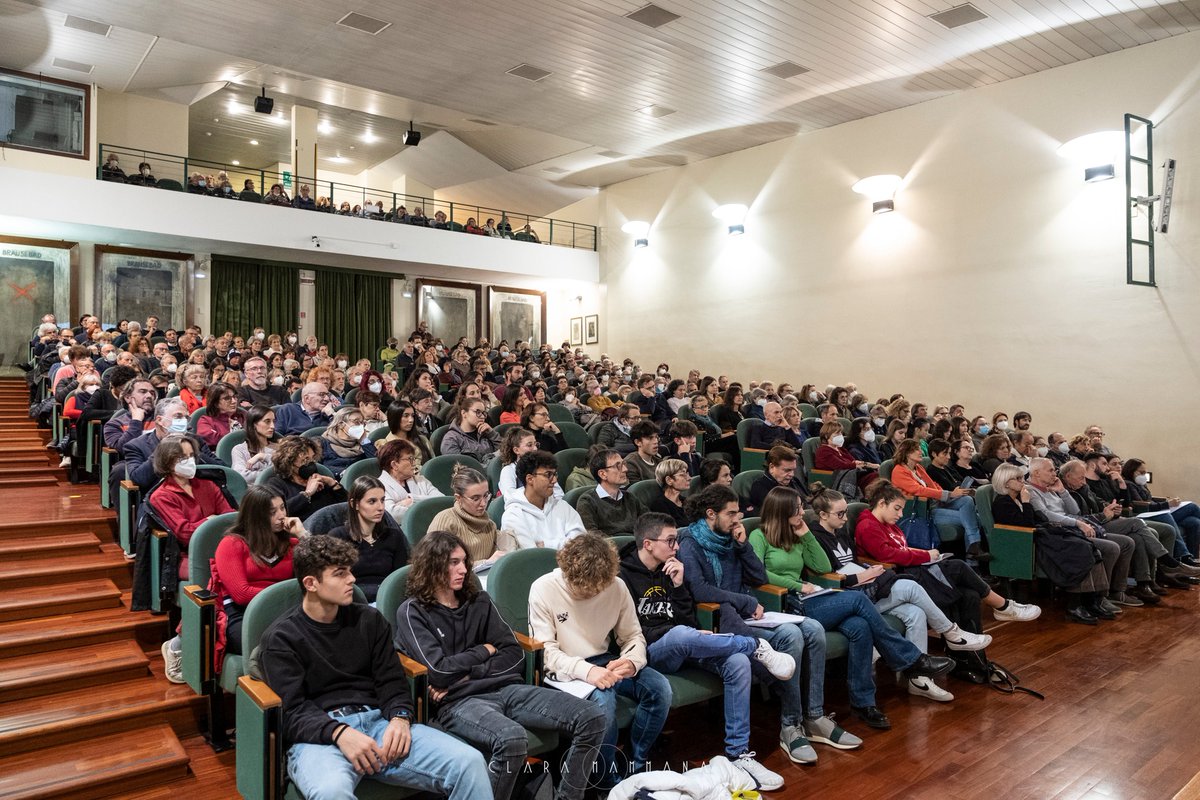 📌#IlGiornoDopo - Gherardo Colombo ha commentato il corto animato "The Sea of Hope" di  Walid Salhab. Presente anche Cristiana Messina, autrice delle animazioni del film. Un'altra foto >> facebook.com/moltefedi/phot…