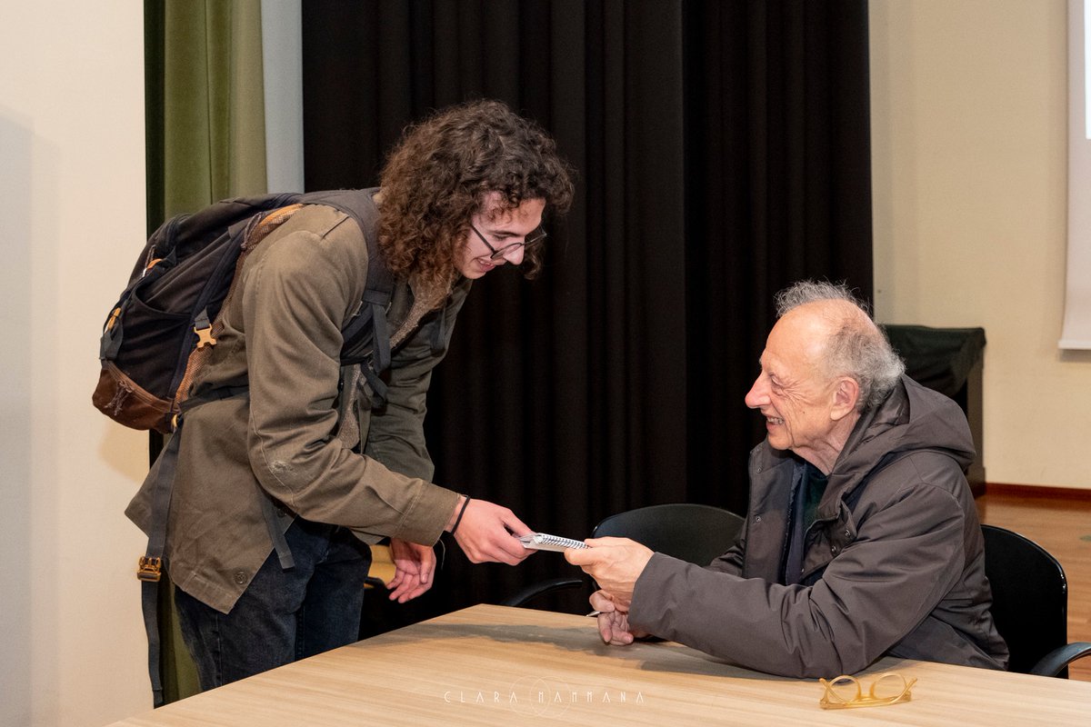 📌#IlGiornoDopo - Gherardo Colombo ha commentato il corto animato "The Sea of Hope" di  Walid Salhab. Presente anche Cristiana Messina, autrice delle animazioni del film. Un ultimo scatto >> facebook.com/moltefedi/phot…