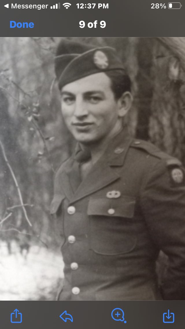 DebRobertsMemaw's tweet photo. My dad, paratrooper, 82nd Airborne https://t.co/FYYIo9M94n