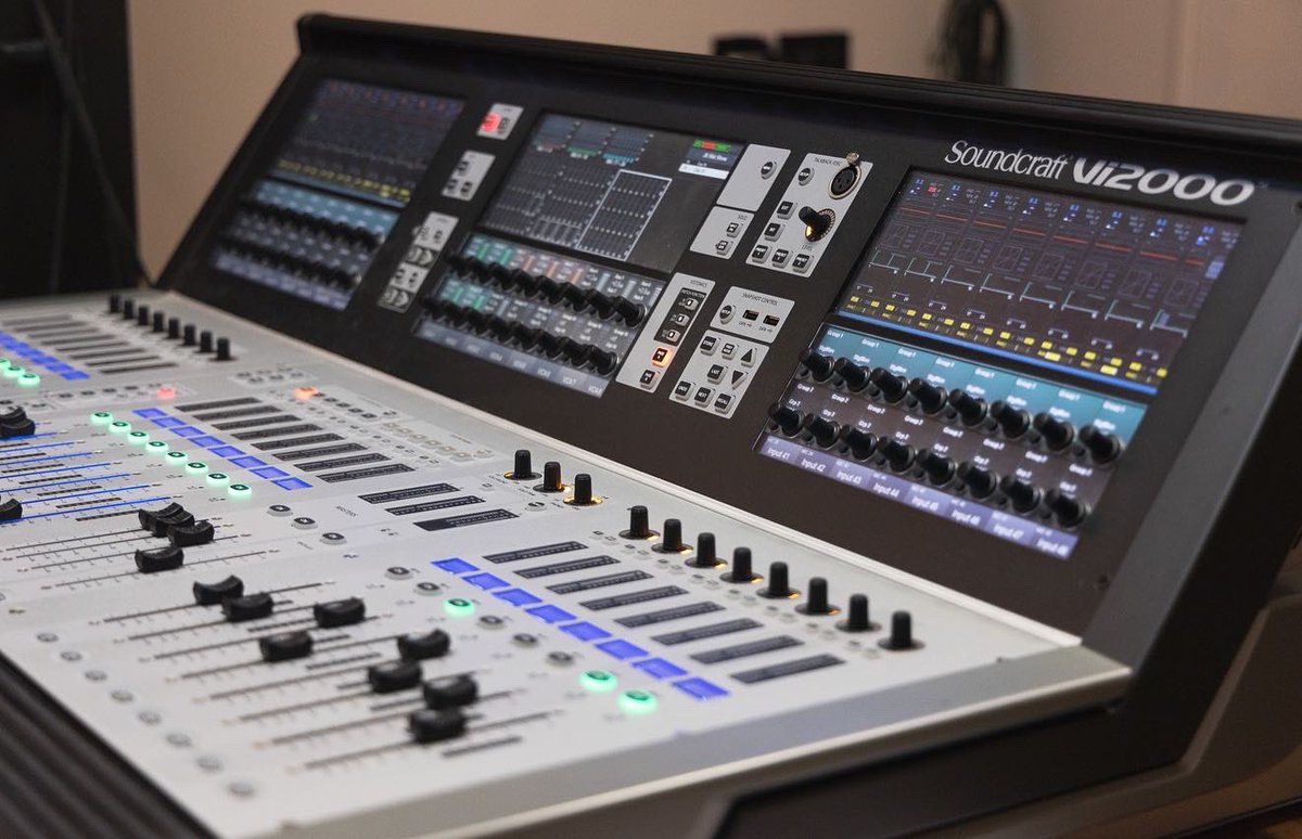 BridgeSetSound's tweet image. Auditorium / Theater install with all of our favorite gear! This was a fun one. @SoundcraftUK @shure QSC