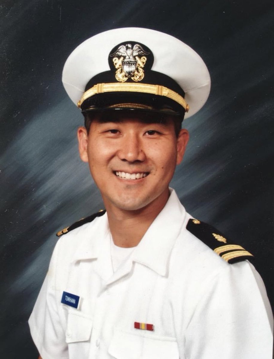 Sharon_Kiang_MD's tweet photo. It’s Veterans Day. This was hubby as a baby Lt in the @USNavy when he finished rads residency @YaleRadiology. Proud he did his part. Thank you to all who gave to our country! @Roger_Tomihama @LLUHealth @LLUMedCenter @Wharton #MDMBA #Hooyah https://t.co/Yvd0vYkHM7