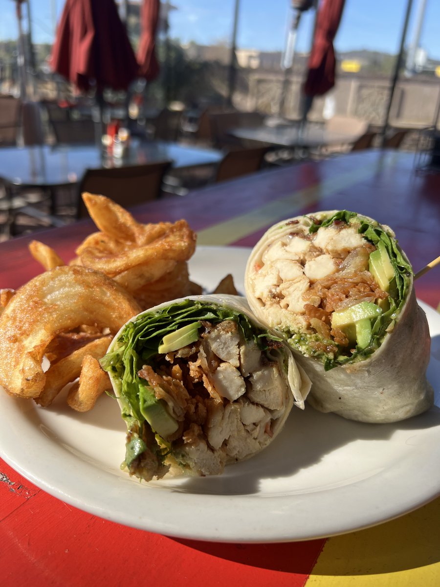 relishburgeredh's tweet photo. Grab a wrap to wrap up your week! 😉

#eldorado #eldoradoca #folsom #ca #folsomeats #folsomfoodie #folsomca #visitfolsom #foodie #localeats #californiaeats #californiafood #burger #patio #patioeats #outdoordining #RelishBurgerBar https://t.co/hEGpRrr4i9