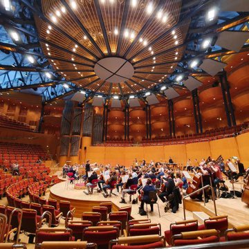 What a fantastic tour in Germany with Philharmonia Orchestra surrounded by fantastic world-class musicians and an amazing management team!!

Koncerthaus Freiburg,  Liederhalle Stuttgart, Isarphilharmonie München, Elphilharmonie Hamburg and Kölner Philharmonie.