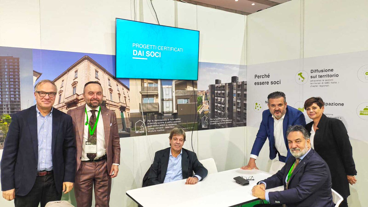 Il Board di <a href="/GBCItalia/">Green Building Council Italia</a> si ritrova a Rimini in #Ecomondo2022 #KeyEnergy2022 insieme al chapter Emilia Romagna e al Chapte Marche: uniti per la trasformazione #green del settore #edilizio ed #immobiliare.