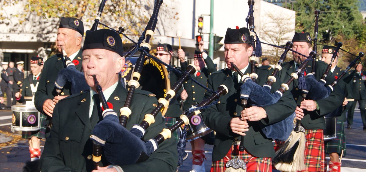 VicsBestPlaces's tweet photo. Looking for Remembrance Day events in the Lower Mainland? Check out https://t.co/8WzidxE096. @RoyalCdnLegion @LegionBCYukon @rcmpgrcpolice @CanadianForces #LestWeForget #lestweforget2022 #RemembranceDay @CityofSurrey @CityofVancouver @CityOfNorthVan @Richmond_BC @CityofBurnaby https://t.co/jwa7eSOR65