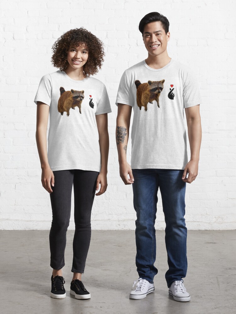 #shirt #raccoon redbubble.com/i/t-shirt/RACC…