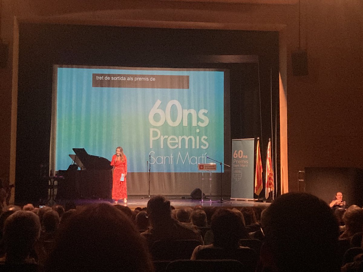 Avui es celebren els 60ns Premis Sant Martí, del <a href="/Bcn_SantMarti/">Districte de Sant Martí</a> . Destaquem les veïnes, els veïns i les entitats premiades del Poblenou 🏆🏅: