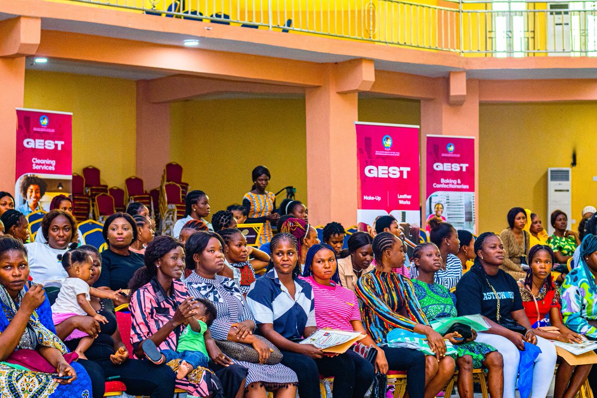 Deltahagcd's tweet photo. Today, we concluded the interview exercise with prospective #ProjectGEST beneficiaries in Isoko North and South Local Government Areas, at the Isoko Development Union Hall, Oleh. Today's exercise marks the end of the entire interview process that began on October 31st, 2022. https://t.co/GkCXg7yPr4