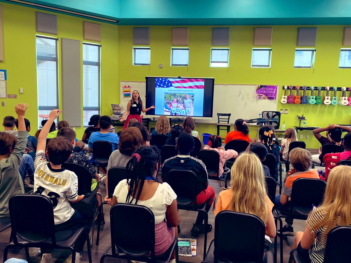 Mrs. Spiggle tweet media