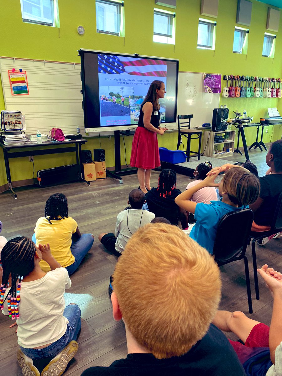 Mrs. Spiggle tweet media