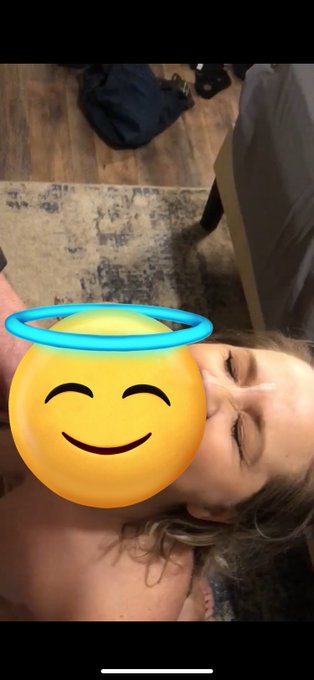 do you like facials? check out the links in my bio and watch me get covered in cum 🤤 https://t.co/FM