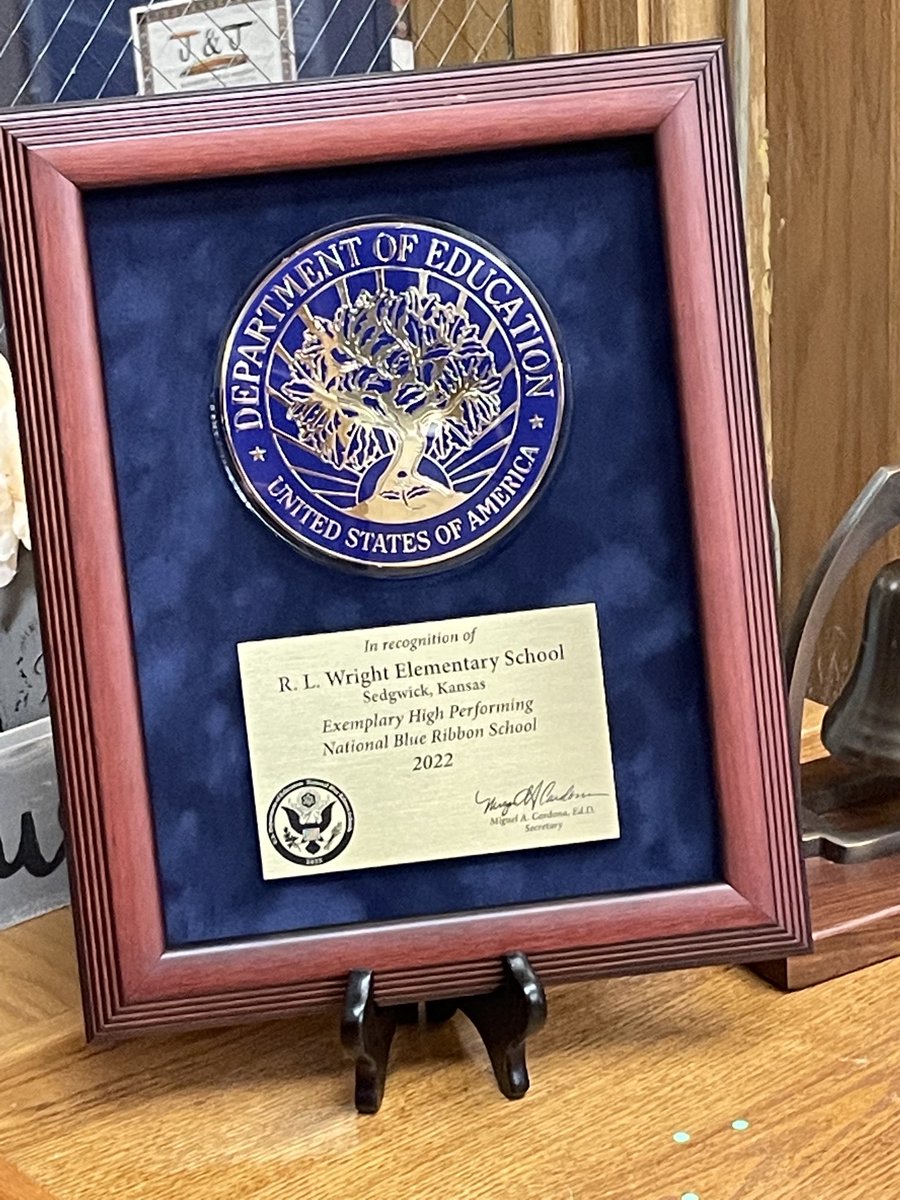 Mark Tallman tweet media