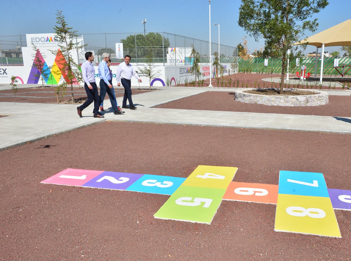El nuevo Parque El Acalote, en #Tecámac, cuenta con trotapista, canchas multideportivas, foro al aire libre, área de pícnic, juegos infantiles, zona de mascotas y ejercitadores. #ViveTuComunidad