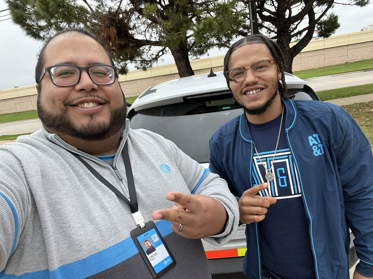 I’m honored to ride along with AT&amp;T’s newest in home expert John Maxwell - USAF Veteran!Welcome to <a href="/NTXLegends/">HouseofLegends- IHX NTX</a> 🔥