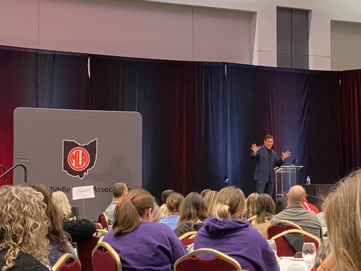 NRCSStem's tweet photo. Thank you ⁦@JonGordon11⁩ for wrapping up an amazing conference! ⁦@NRCSRangers⁩ ⁦@Ohio_Middle⁩ #OMLA2022 https://t.co/kdQ5262kqk