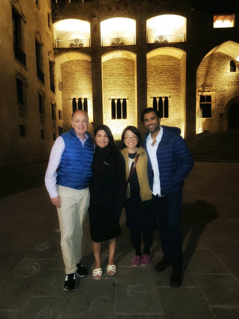 DrPRao's tweet photo. @RobGersztenMD lab in Barcelona for @FondationLeducq

🔹Dr. Chen with an overview of the different #omics platforms

🔹@NathLabHarvard on why zebra fish are a great model organism to study genes of interest

🔹I discussed ongoing efforts with biochemical profiling of exercise 🏃‍♀️ https://t.co/EGpNkoq74M