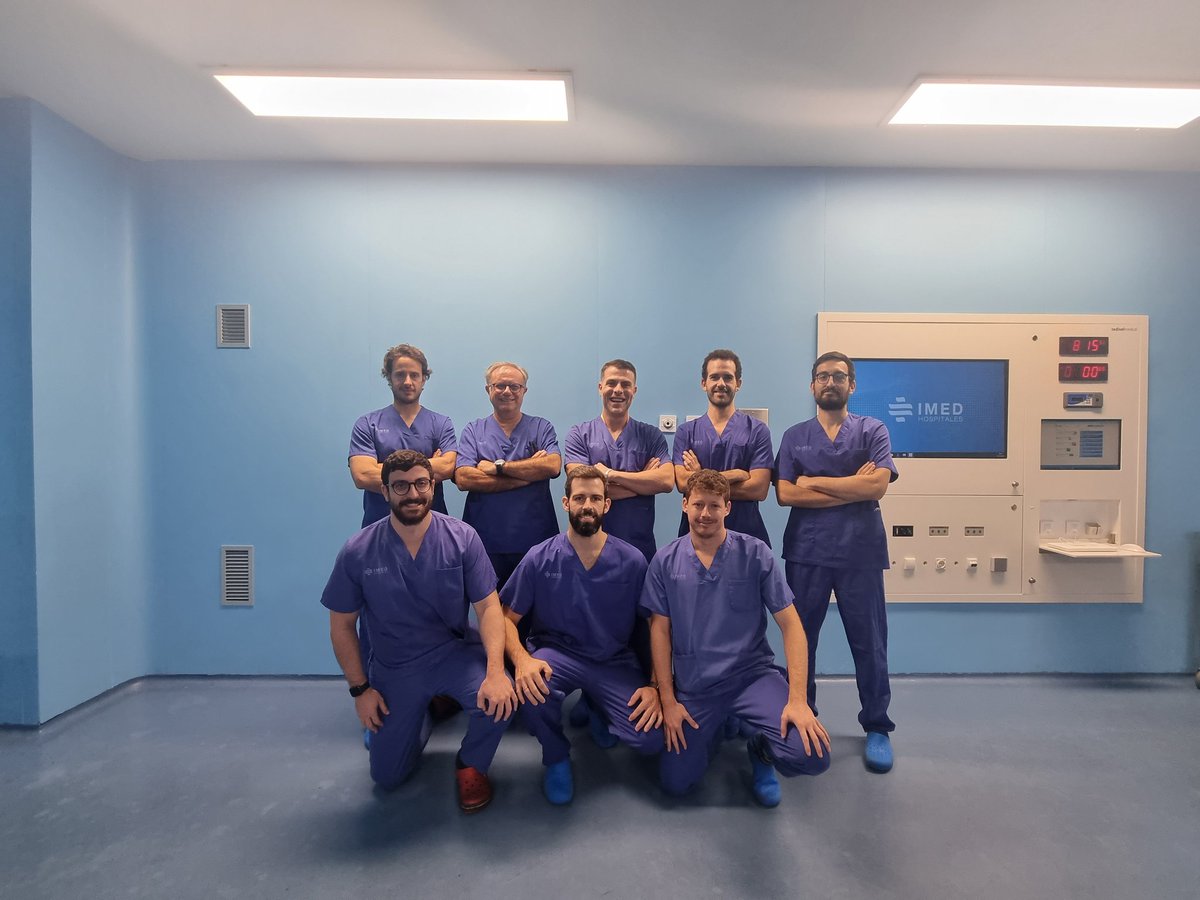 Trabajo en equipo
#servicioCOThospitalIMEDvalencia
#EquipoDrSanchezAlepuz
✅️MIEMBRO SUPERIOR:
<a href="/DrSanchezAlepuz/">Dr. Sánchez Alepuz</a>
<a href="/DrDiazMartinez/">Dr. Diaz Martinez,JV</a> 
<a href="/drmatiasminino/">Matias Miniño Méndez</a>
☑️MIEMBRO INFERIOR 
<a href="/DrNachoPeregrin/">Nacho Peregrín</a>
<a href="/javizurriaga/">Javier Zurriaga Carda</a> 
<a href="/pablovilavives/">Pablo Vila</a> 
Dr Ramon Catalá 
Dr Angel Aguilar 
<a href="/IMEDHospitales/">IMED Hospitales</a>