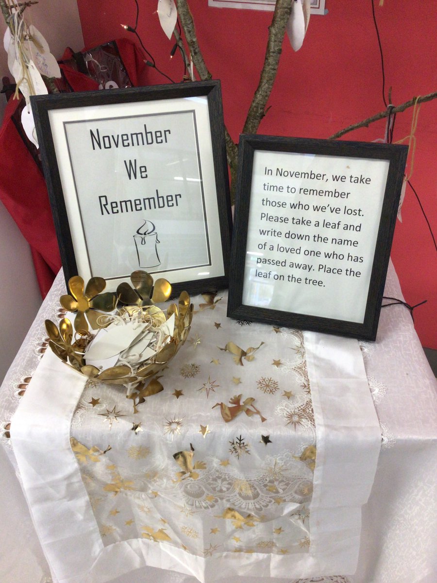 ColaisteNaMi's tweet photo. For the month of November we have installed a remembrance tree in the tional area to remember those close to us who have passed away. Everyone has been given the opportunity to place a leaf on the tree.
#CNM2022 #colaistenami #novememberweremember #remembrancetree https://t.co/cZnX4Nm7e3