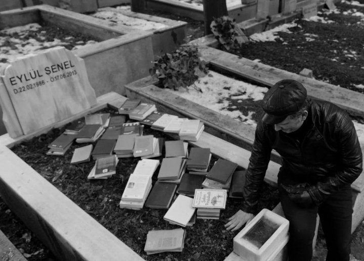 #LeylaileMecnun O sahne😢